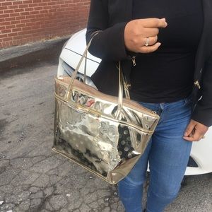 Stunning Kate Spade Gold bag blogger style